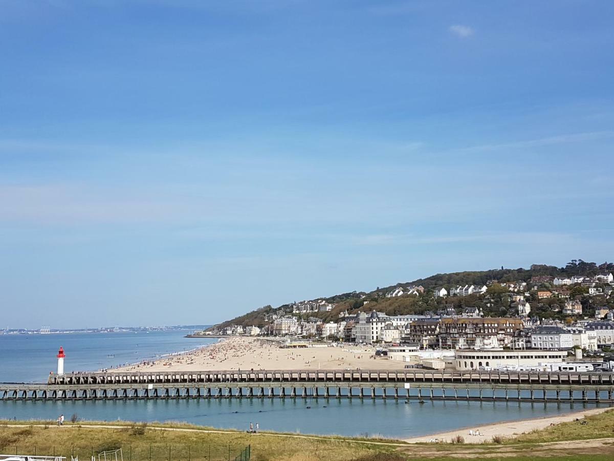 Appartement De Charme Vue Mer Deauville Zewnętrze zdjęcie